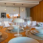 Апартаменты Modern In Prestigious El Higueron Фуэнхирола