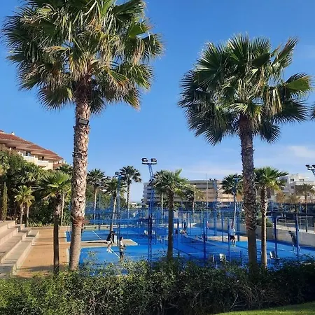 Appartement Modern In Prestigious El Higueron Fuengirola